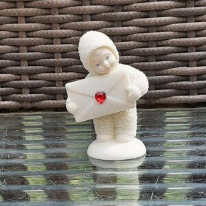 Snowbabies Figurine “Extra Special Delivery”